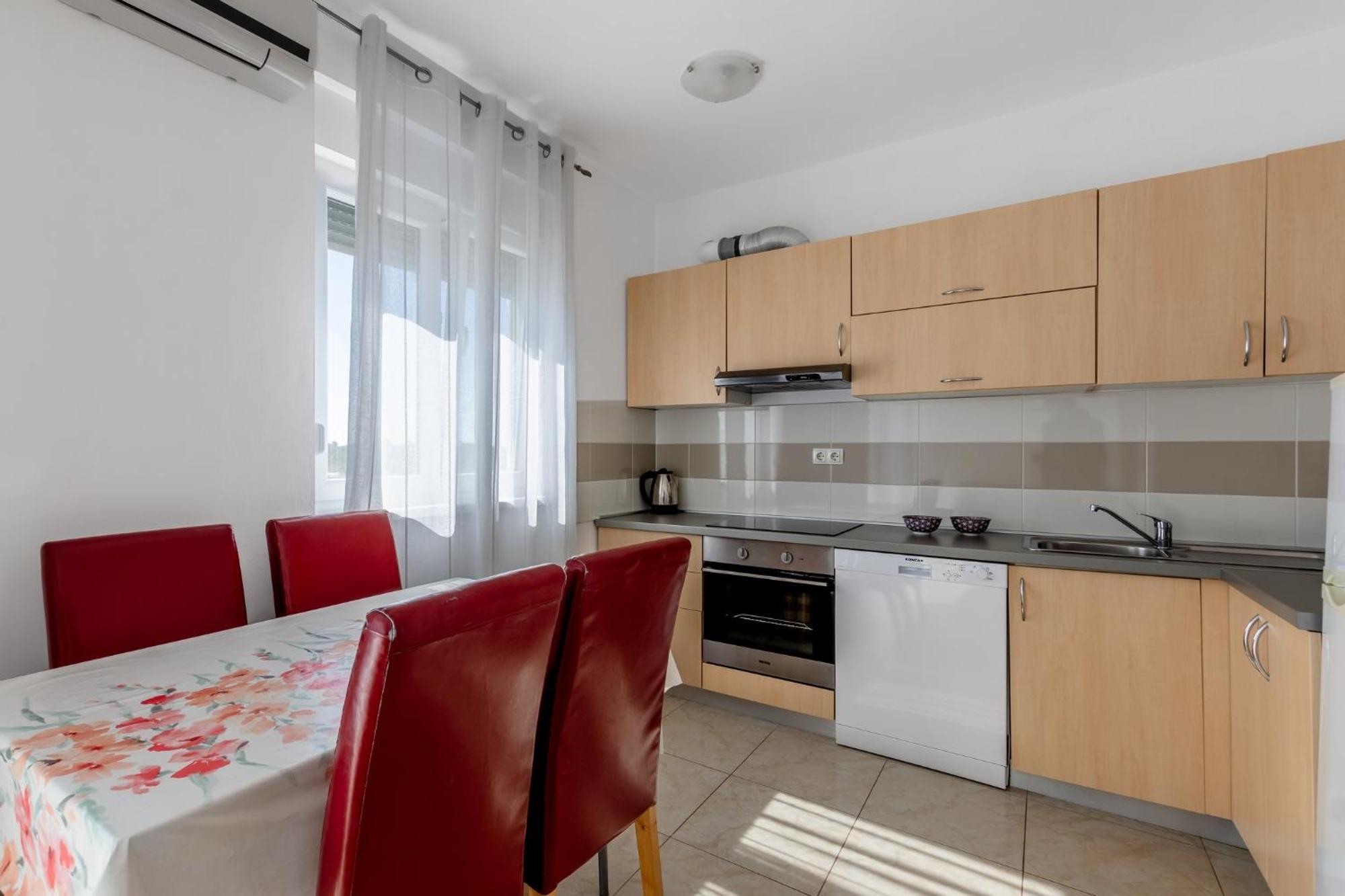 Apartment Village นิน ภายนอก รูปภาพ