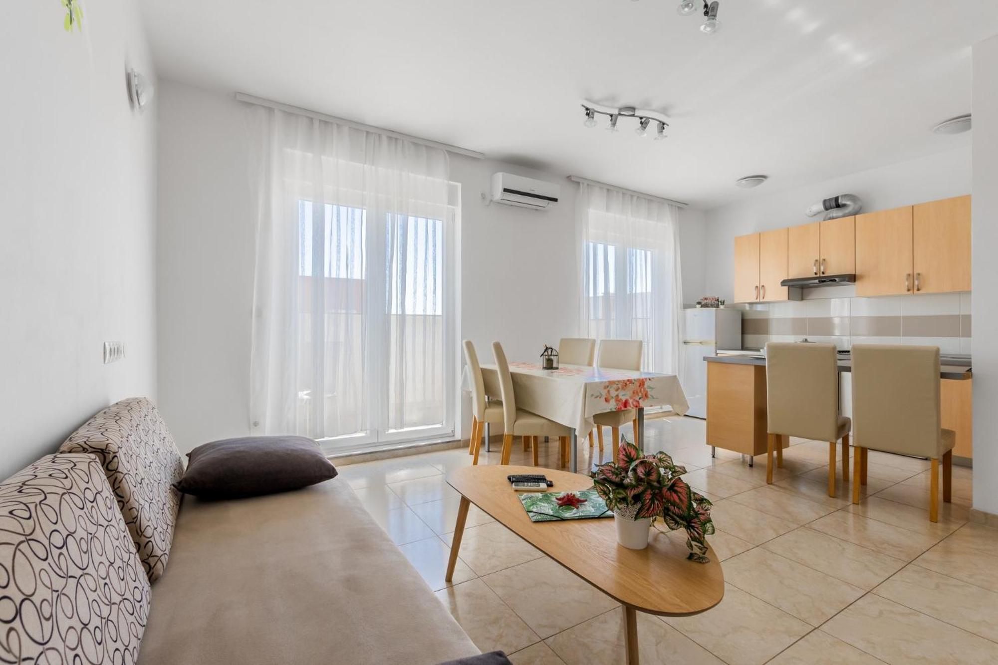 Apartment Village นิน ภายนอก รูปภาพ