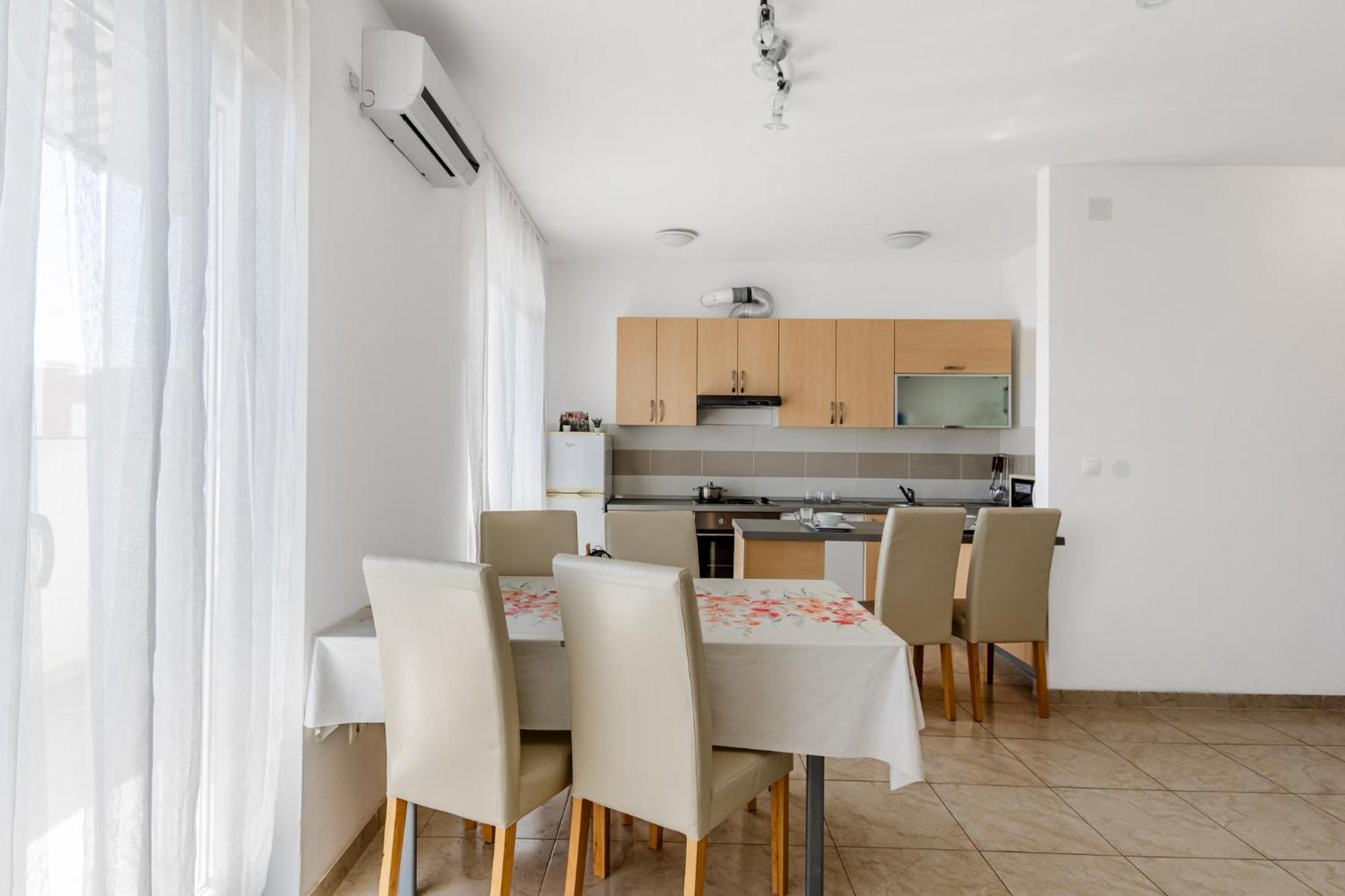 Apartment Village นิน ภายนอก รูปภาพ